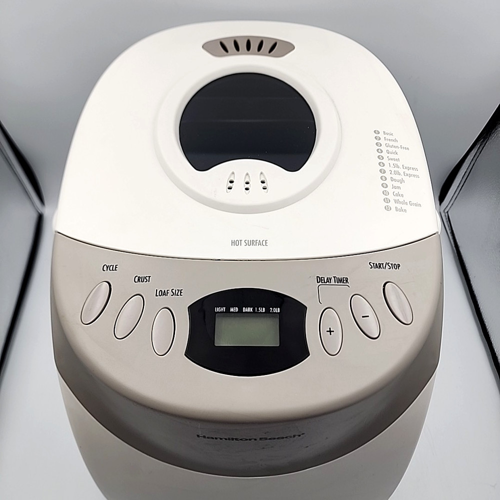 Hamilton Beach Bread Machine HomeBaker 29881 White Tested Complete