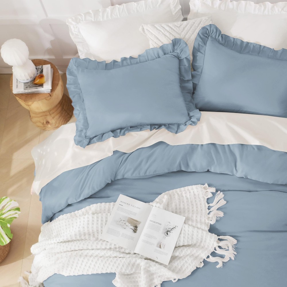 Andency Grayish Blue Full Size Comforter (79"x90"),