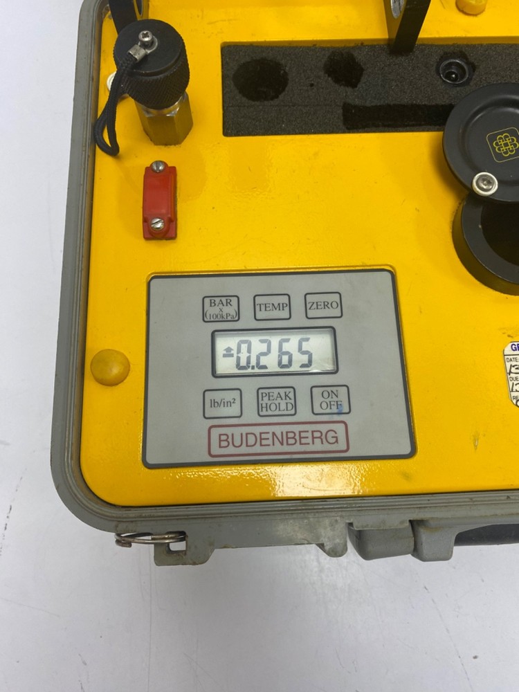 BUDENBERG E400 DIGITAL HYDRAULIC PRESSURE CALIBRATOR