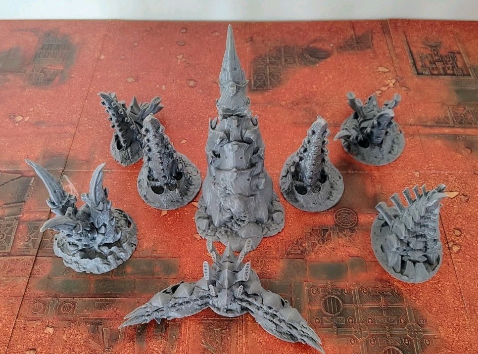 Tabletop Terrain - Large Bulk Alien Lot - for Warhammer 40K/Kill Team 8 Pieces