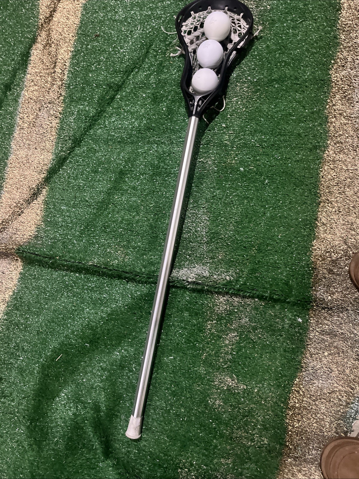 StringKing Mark 2V STRUNG Lacrosse Head Used Twice On A 175 Shaft, 3 New Balls