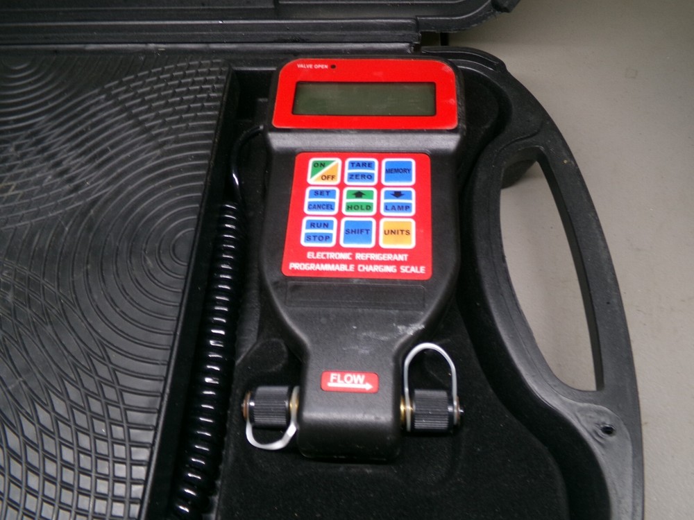 ZORO 5PWF7 PROGRAMMABLE REFRIGERANT SCALE