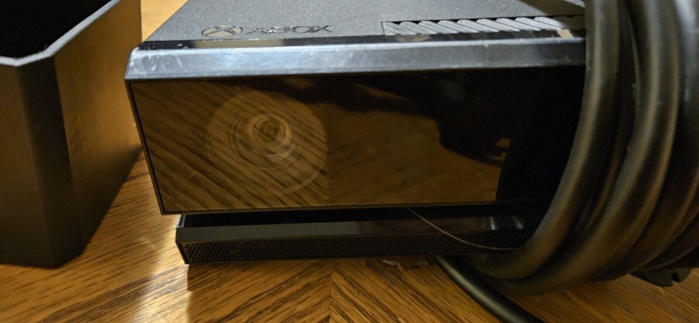 Microsoft XBOX ONE KINECT CAMERA Motion Sensor Bar/With Privacy Shade&Bracket!!!