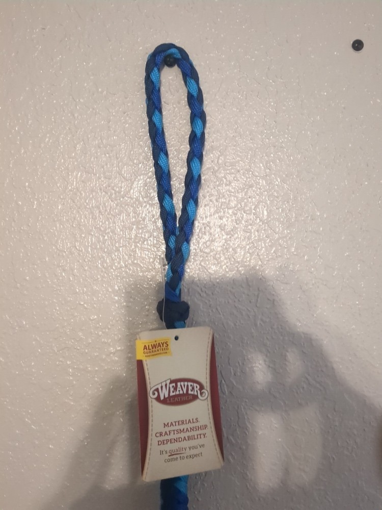 WEAVER QUIRT WITH WRIST LOOP AND LEATHER POPPER