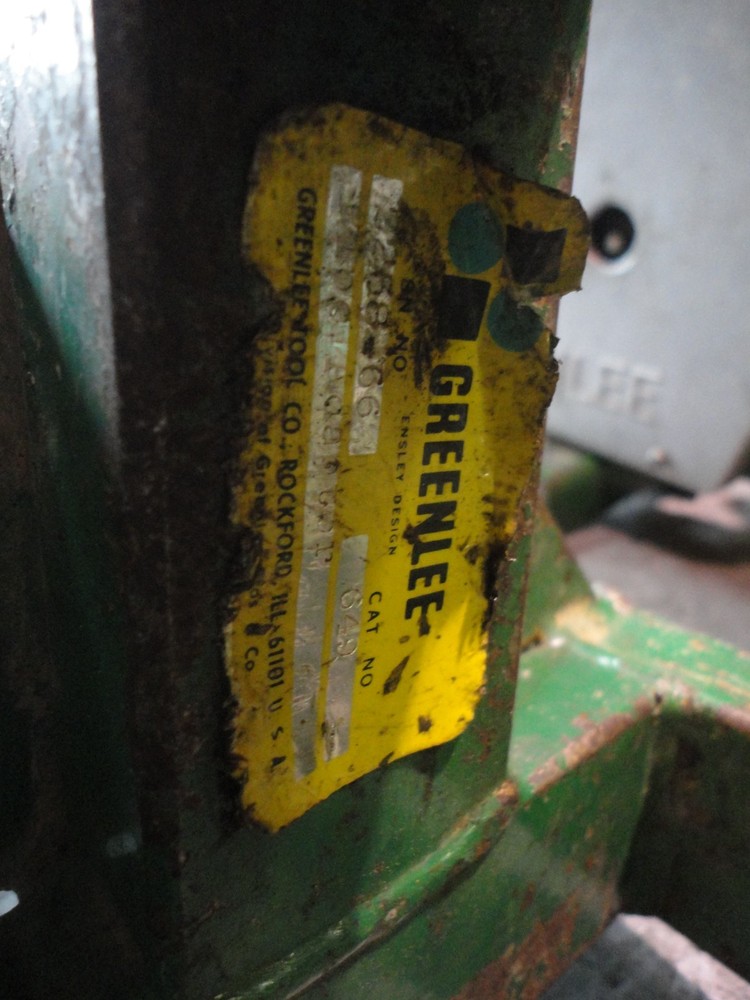 GREENLEE Tugger Cable Puller with all Hardware and Storage Box