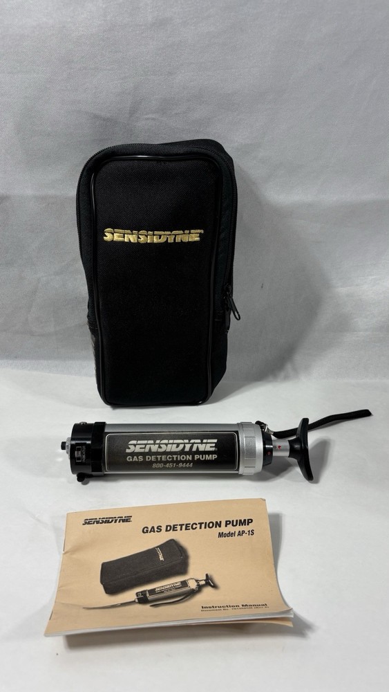 SENSIDYNE Model AP-1S Gas Detection Pump w/ Bag/case