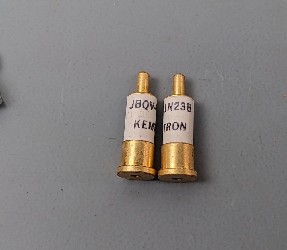 KEMTRON 1N23BM Microwave Mixer Diode