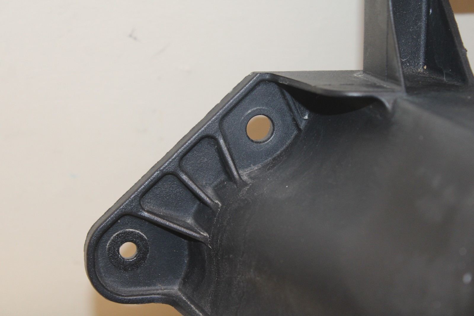 07-18 JEEP WRANGLER REAR SPARE TIRE BRACKET CARRIER THIRD BRAKE LIGHT 55397217