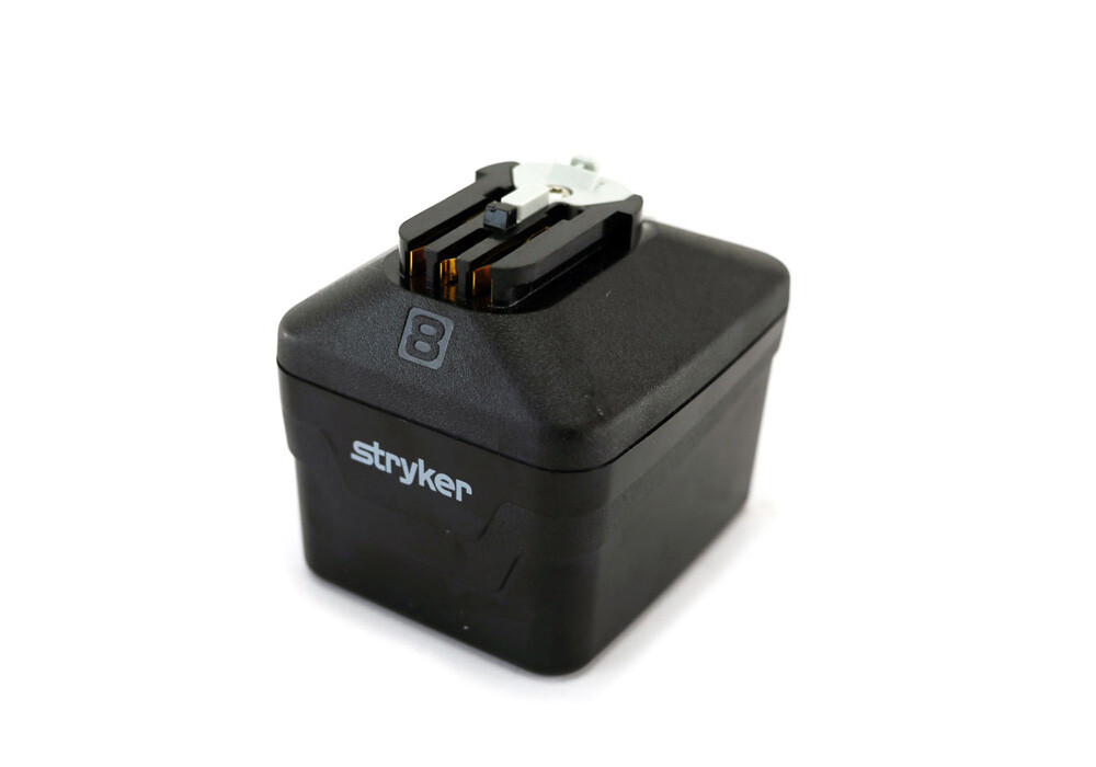 Stryker 8215 System 8 Large Battery