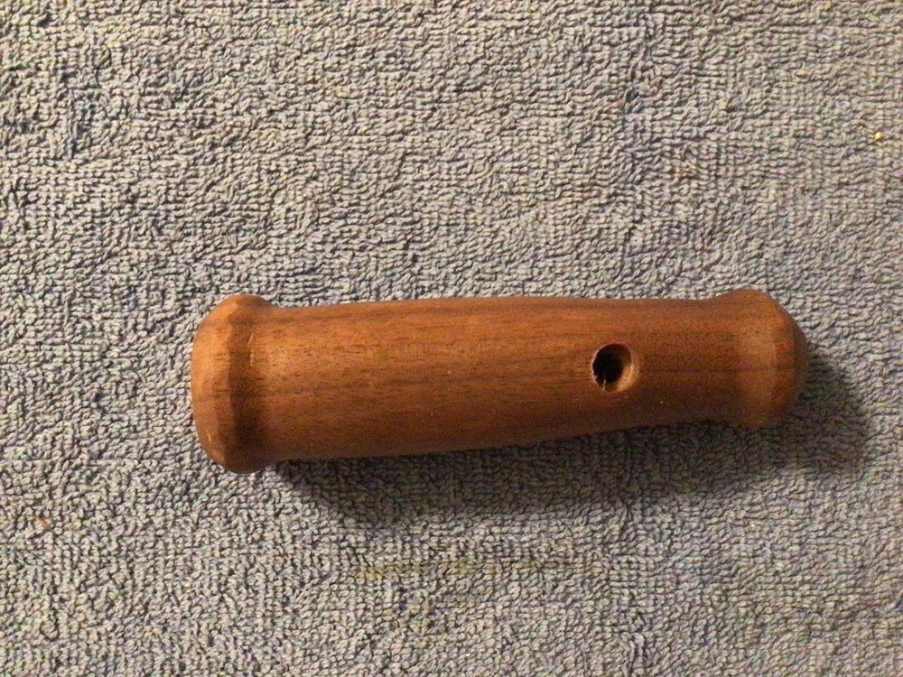 Colt Lightning .22 Deluxe Forend Walnut Repro