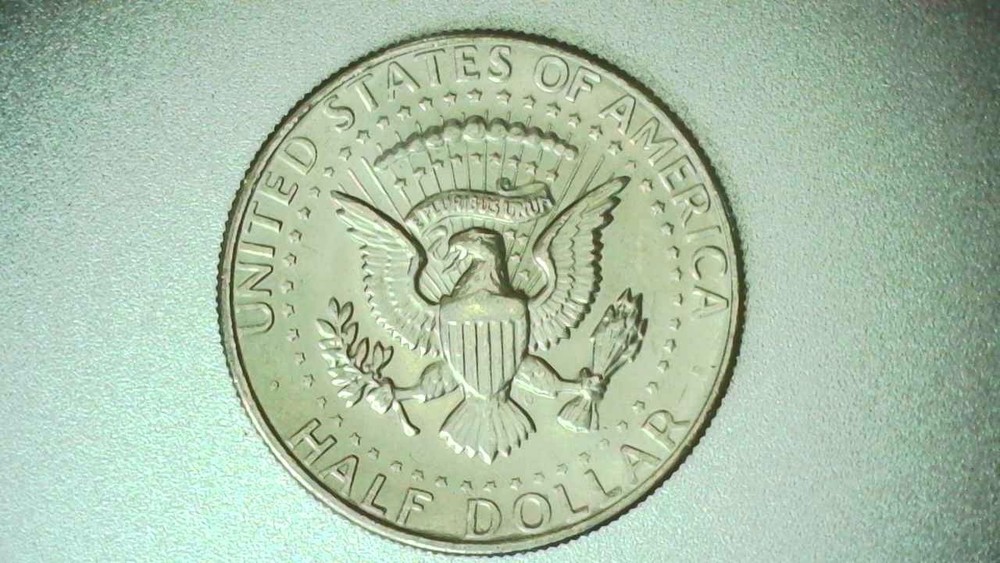 1977D Kennedy Half Dollar Error Coin - Filled "D" Mint Mark Error - 1219