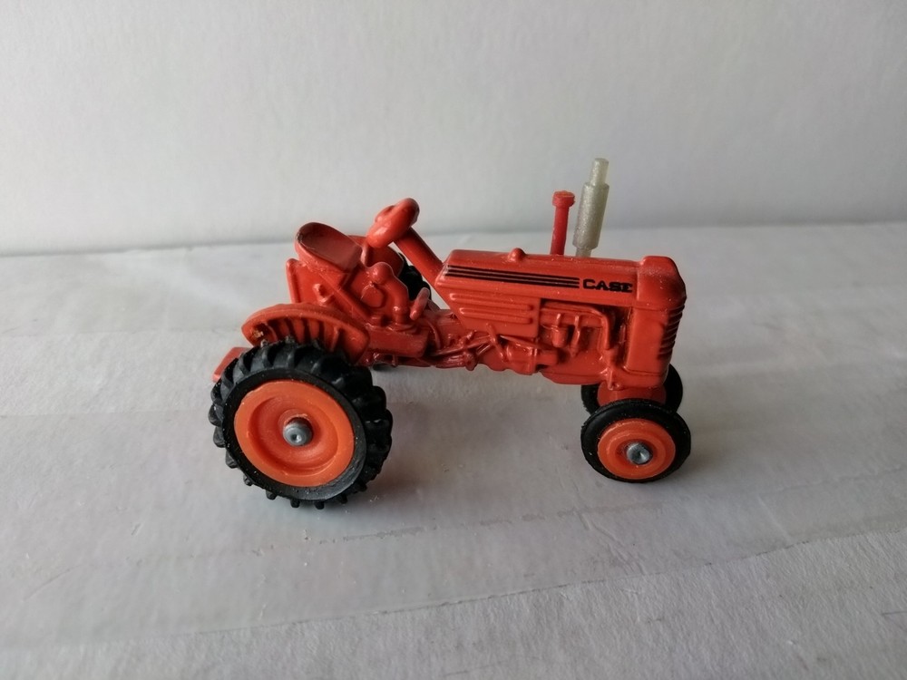 1/64 Case Tricycle Front End Tractor