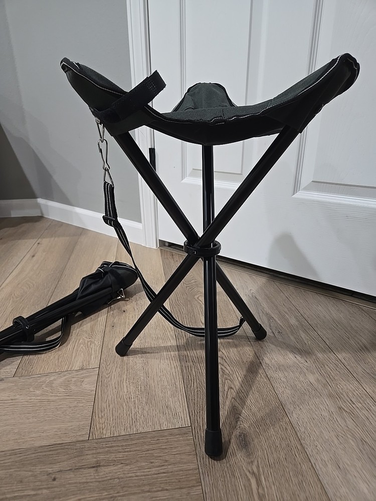 Portable Camp Stools Green (2 In Total)