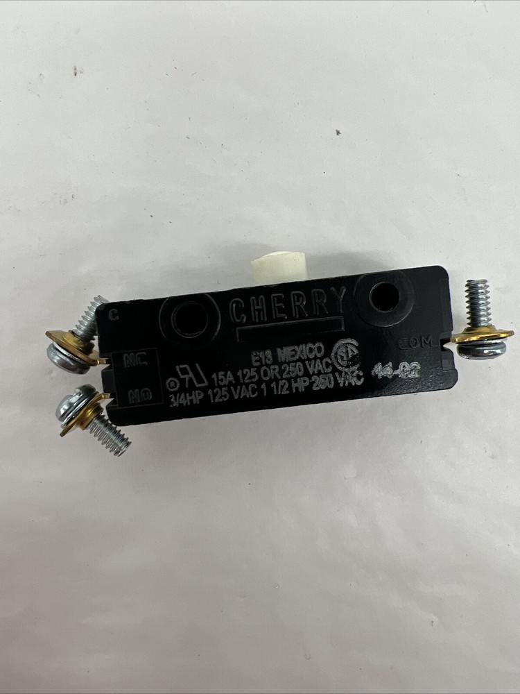 Cherry 0E13-00E0 15A 125/250V Momentary Push Button Switch