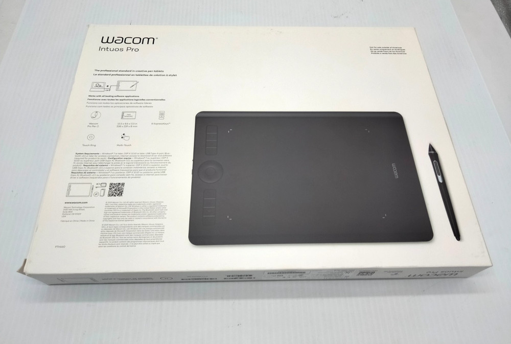 Wacom PTH660 Intuos Pro Medium Creative Pen Touch Tablet open box