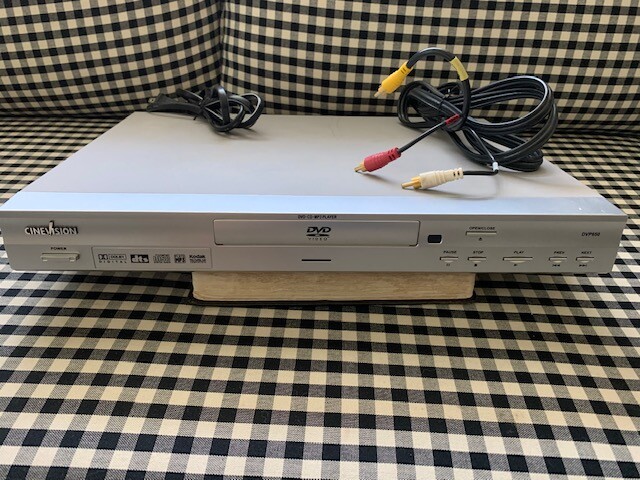 Cinevision DVP650 DVD CD MP3 Player w/ Controller & Original Box