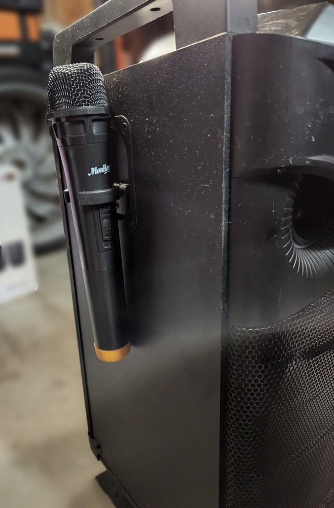 Moukey MTs10-2 Portable Bluetooth Karaoke Machine in Black - Used