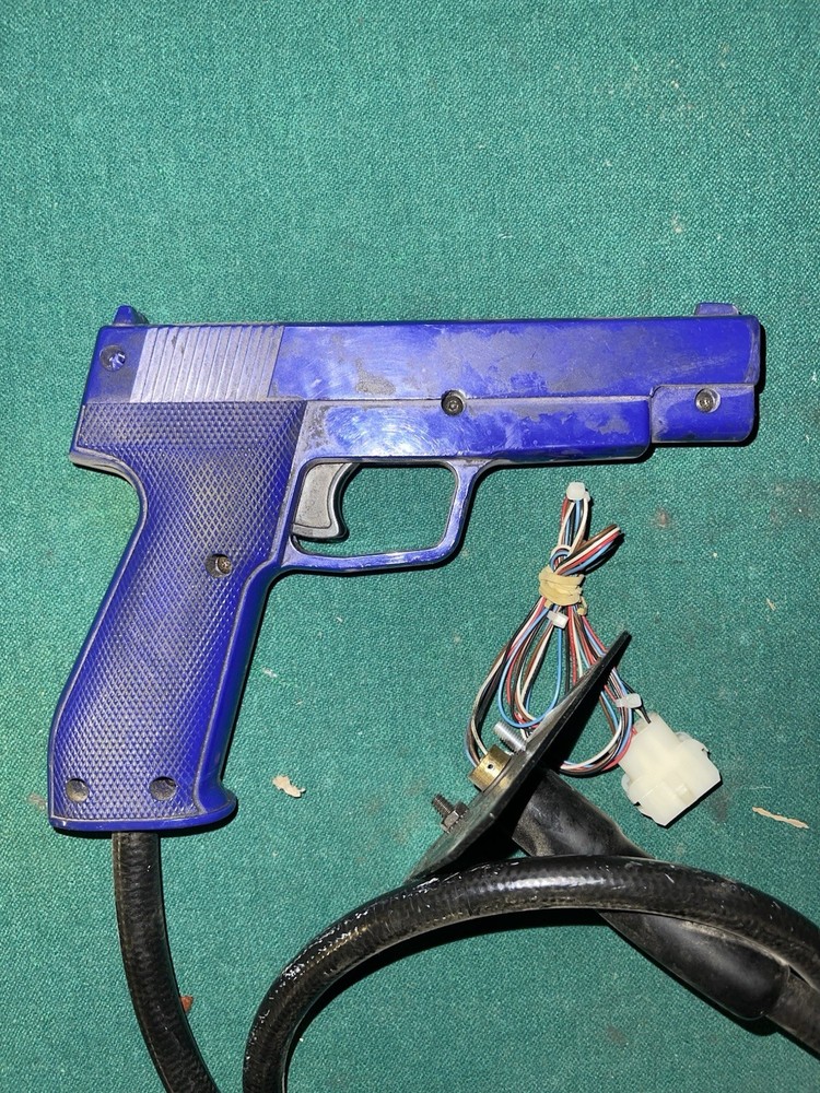 Suzo Happ Optical Arcade Game Light Gun Purple Untested