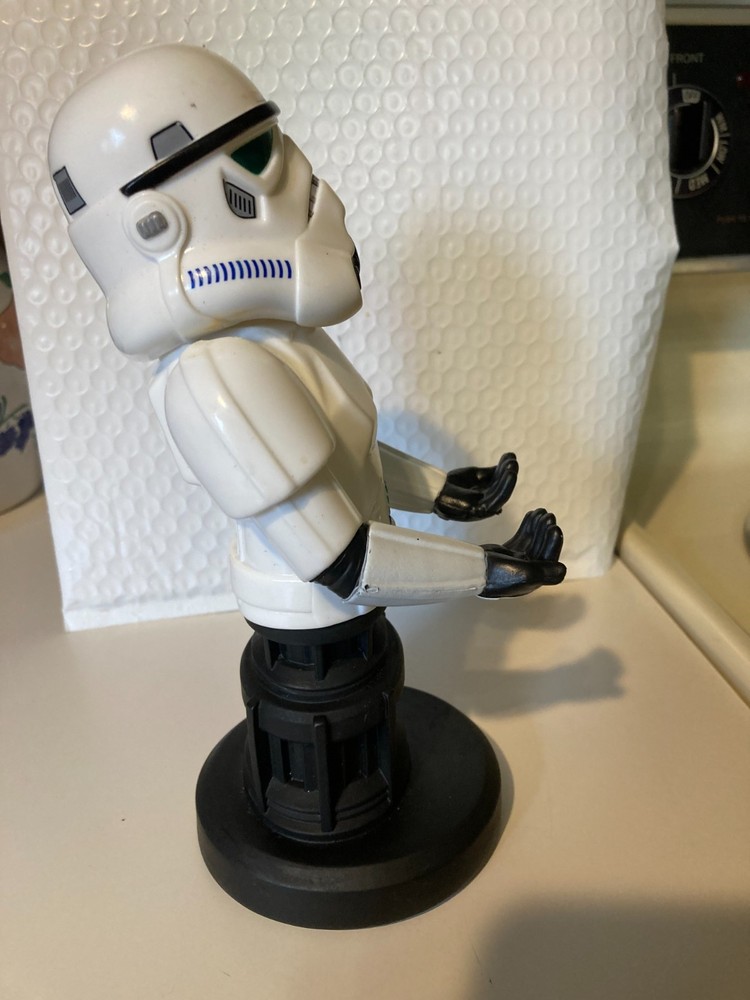 Star Wars Stormtrooper Cable Guy Controller Phone Stand Exquisite Gaming