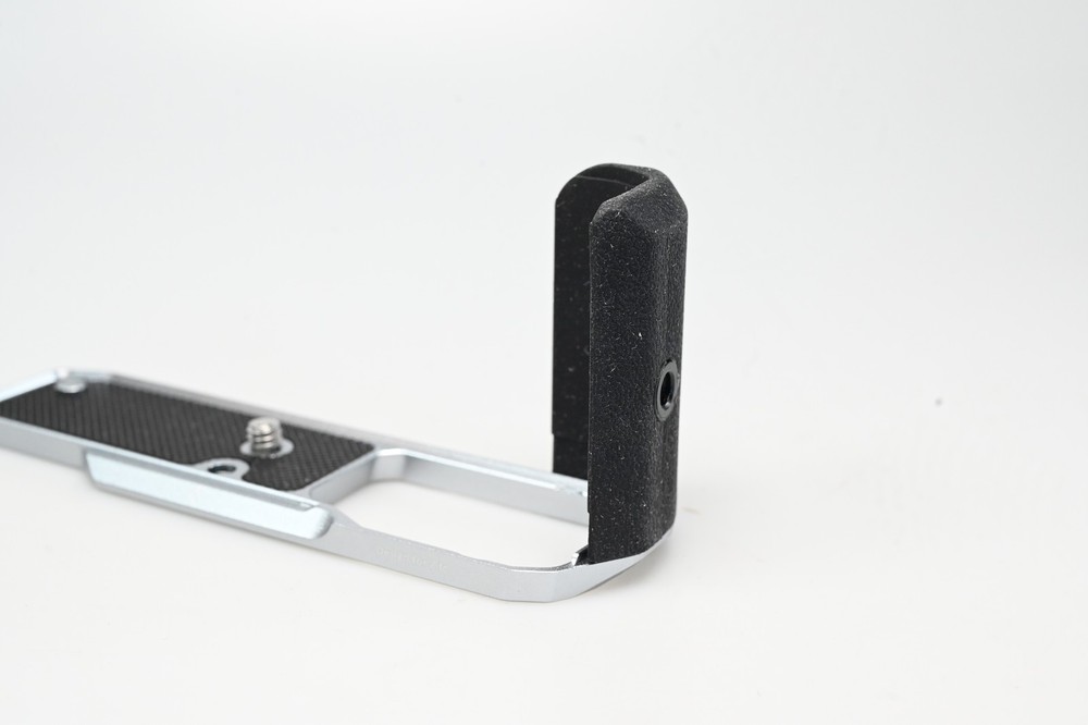 SmallRig L-Bracket Grip for Nikon ZFC Camera #G167