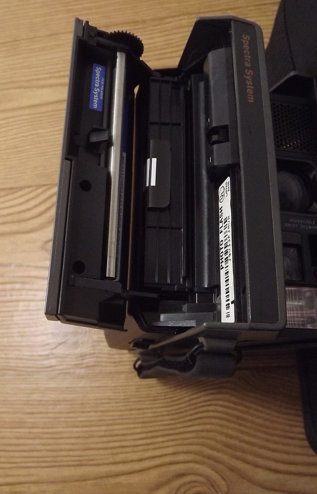 Vintage Polaroid spectra system camera - Untested - with camera bag