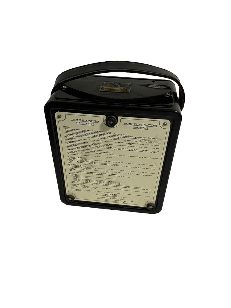 UNIVERSAL AVOMETER MODEL 9 Mk II