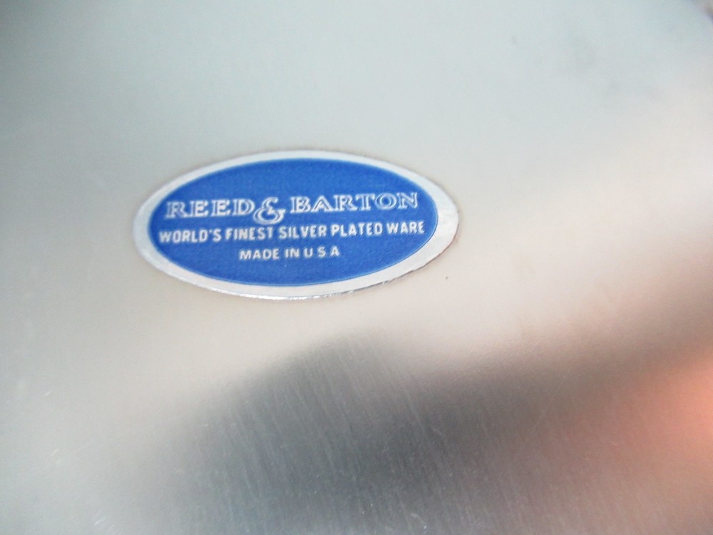 2 Reed & Barton Silver Plated Round Plates w/Insert - #1207 - aa6 sb