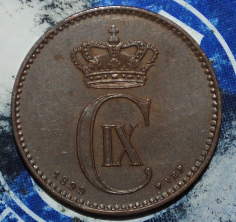 UNC    Denmark 2 Ore 1899  {{{D228