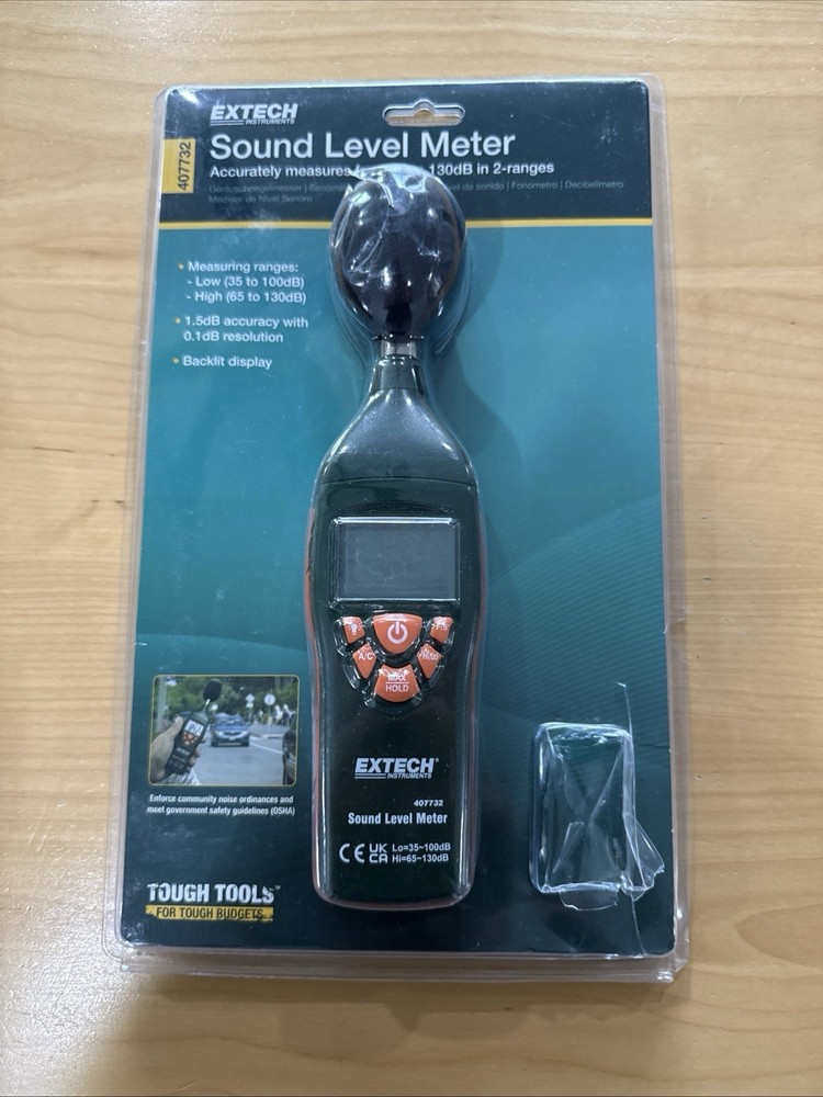 Extech Sound Level Meter Model# 407732 New ( Damaged Box)