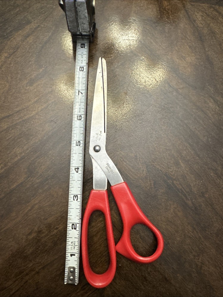 Vintage Comfortable High-Performance 8 Inch Red Scissors