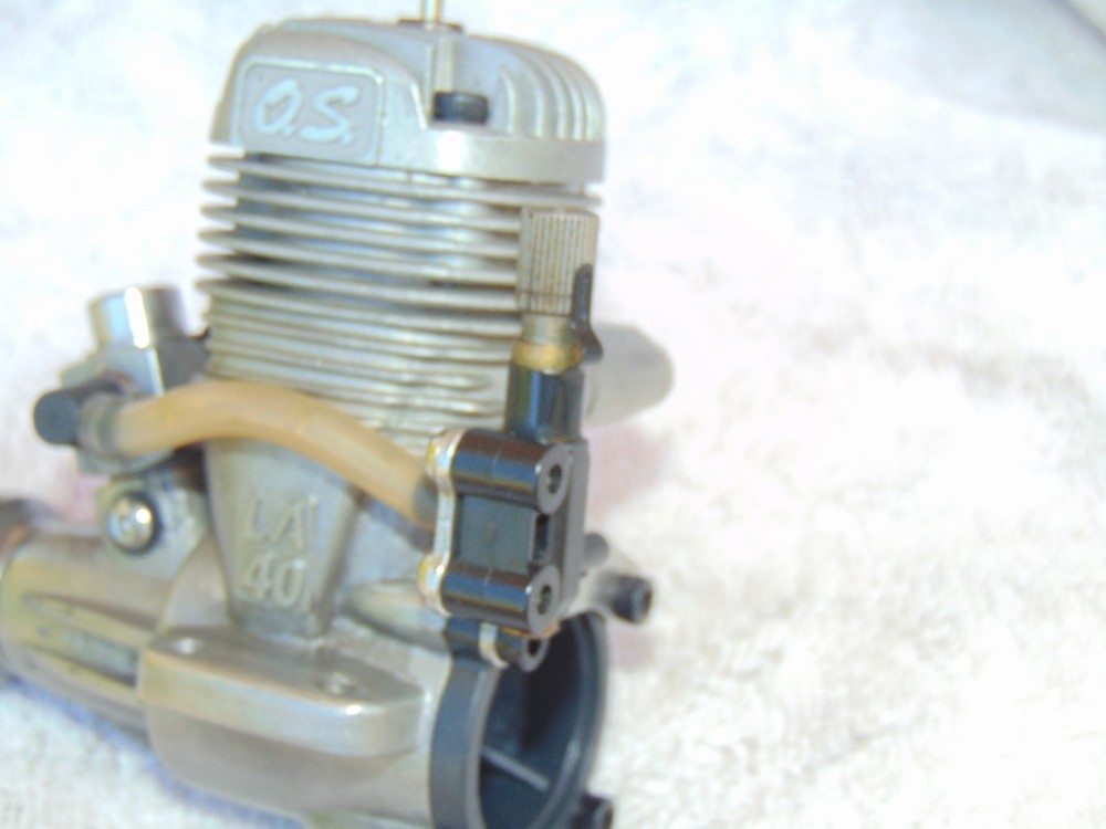 OS LA 40 RC Model Airplane Engine, Nice engine, cleaned with socket screws