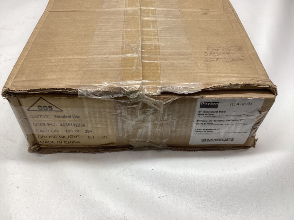 Dayton 4TK03 8" Machine Vise With Fixed Base