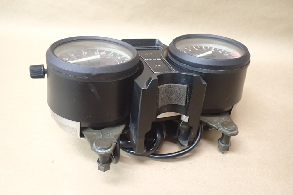 1981 SUZUKI GS550T SPEEDOMETER
