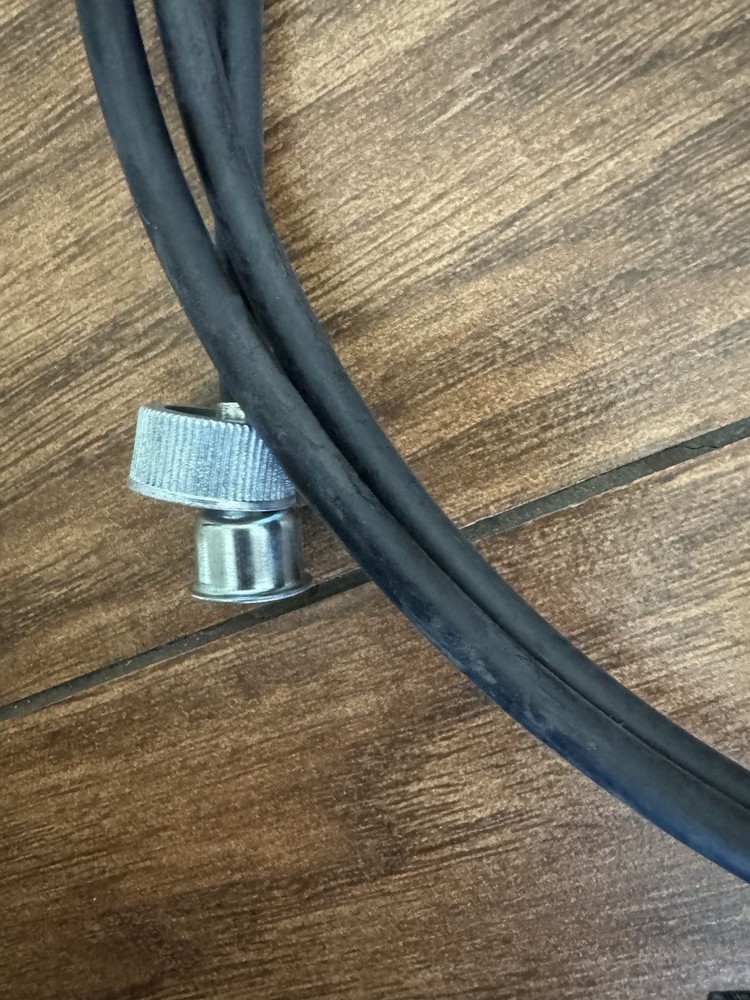 Y-810 Speedometer Cable