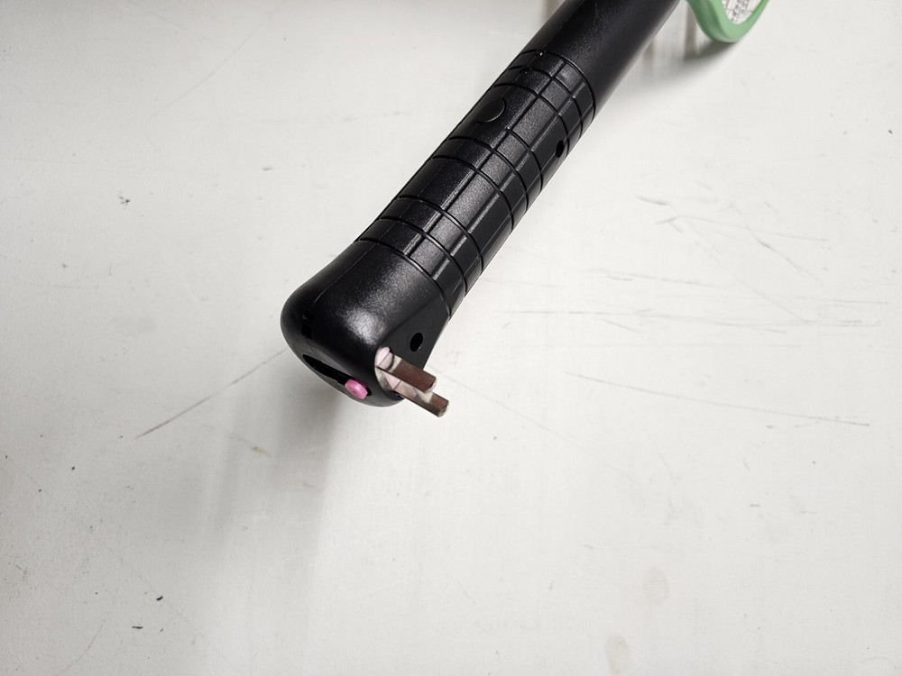 Rechargeable Electric Fly Swatter/Bug Zapper With Flash Light