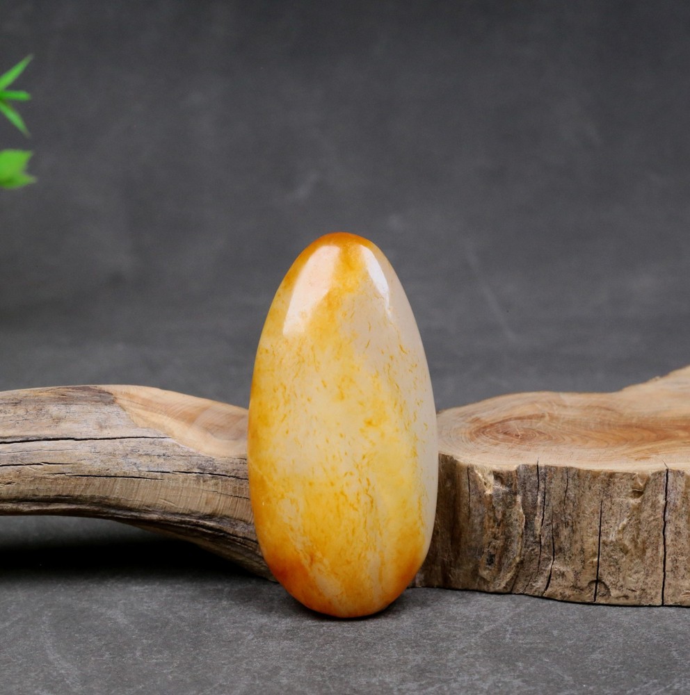 Certified 100% Hetian jade(Nephrite) Raw stone  和田玉原石  78G