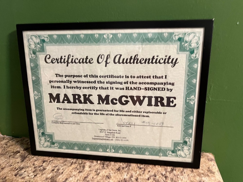 Mark McGwire Jersey with COA autograph