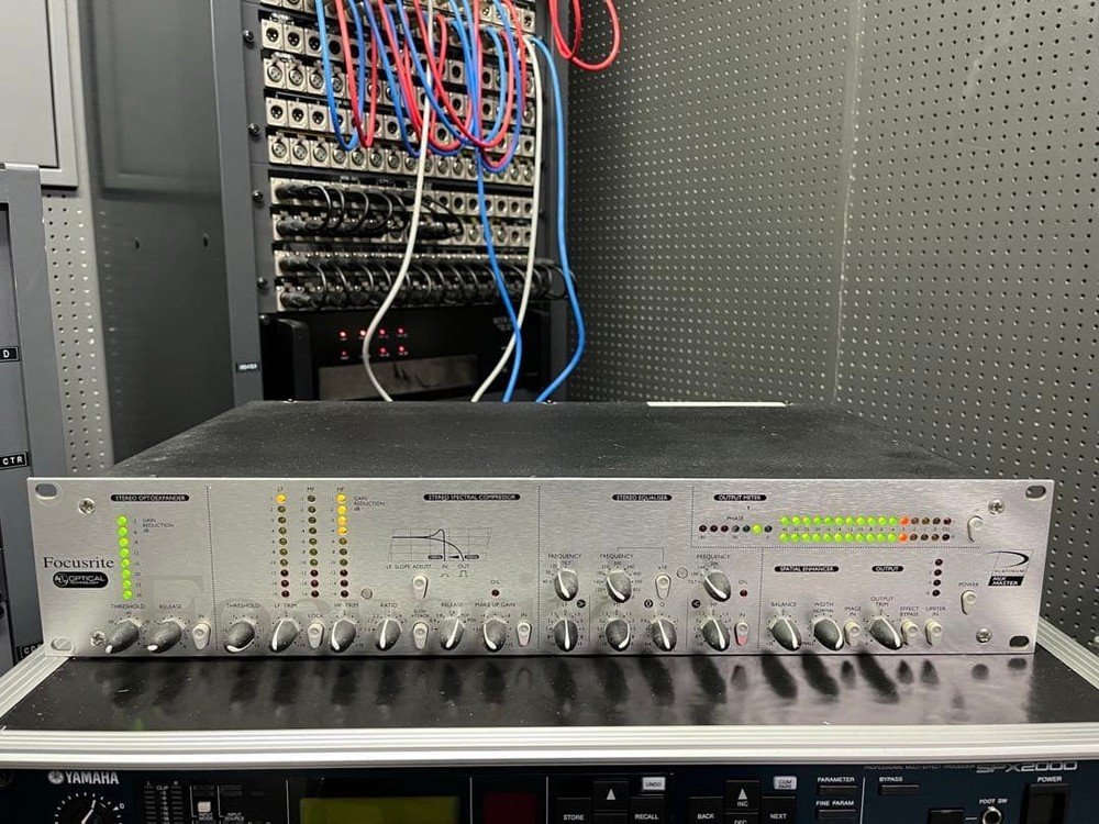 Focusrite MixMaster 2U Rackmount Stereo Mastering Processor Analog