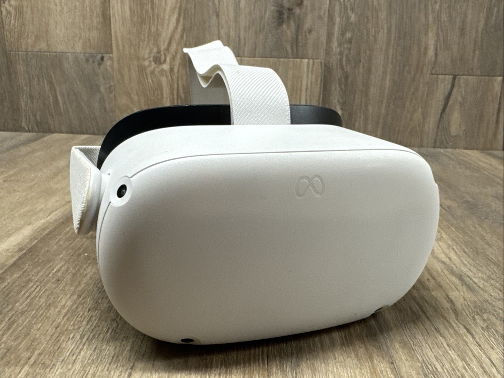 Meta Oculus Quest 2 All-in-One VR Headset with Controllers White