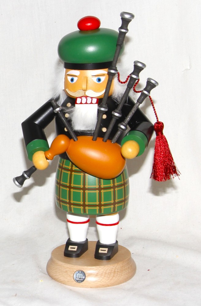 Müller Mueller Nutcracker Scotsman  -  NEW  2024- FREE PRIORITY SHIPPING