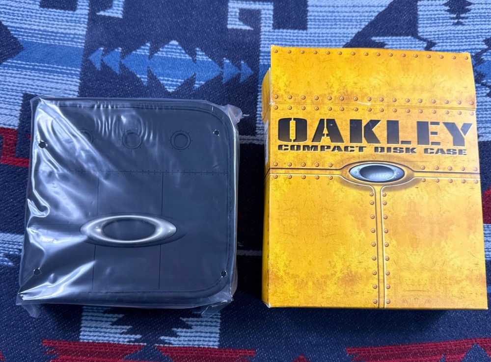 Rare Vintage Oakley Compact Disk CD Case NIB Bag Y2K 2003 Tactical Software PC