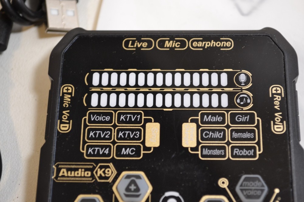 Portable Handheld Sound Card