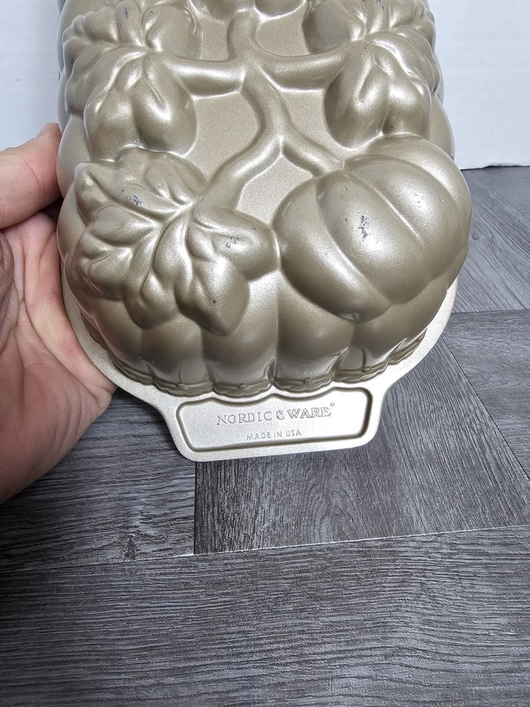 Nordic Ware Pumpkin Loaf Pan