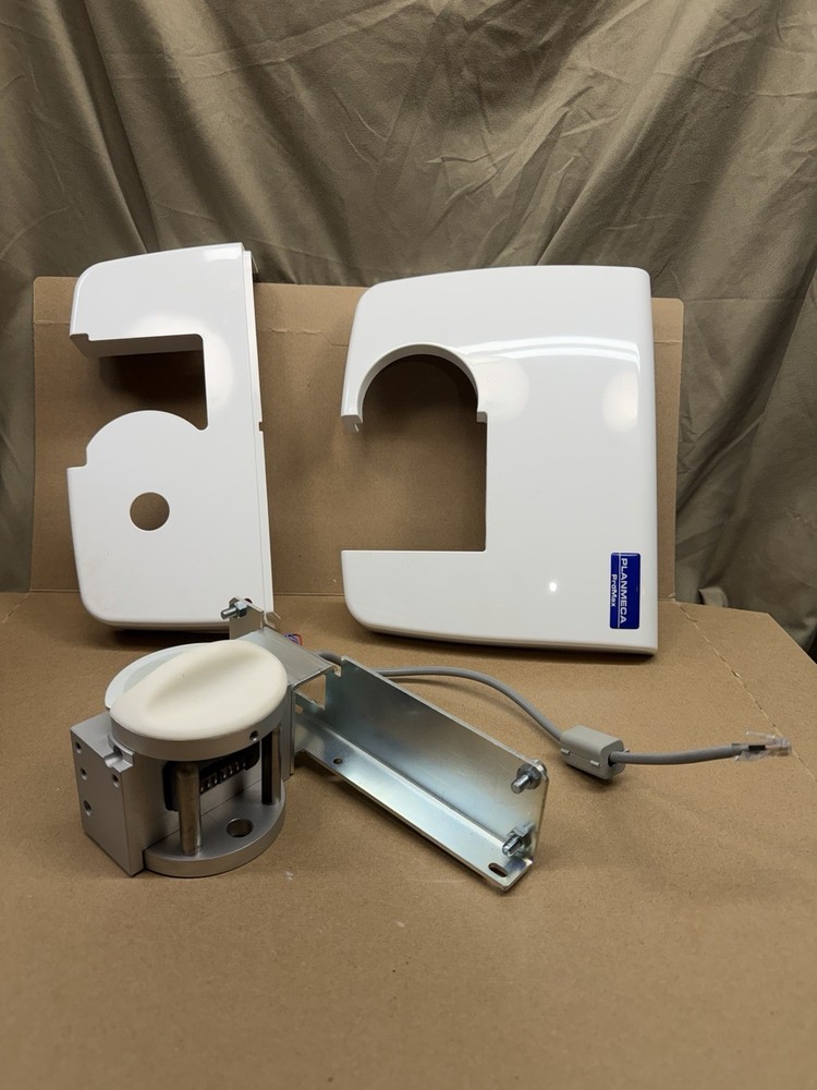 Planmeca Promax 2D Quick connect Sensor Mount With Covers