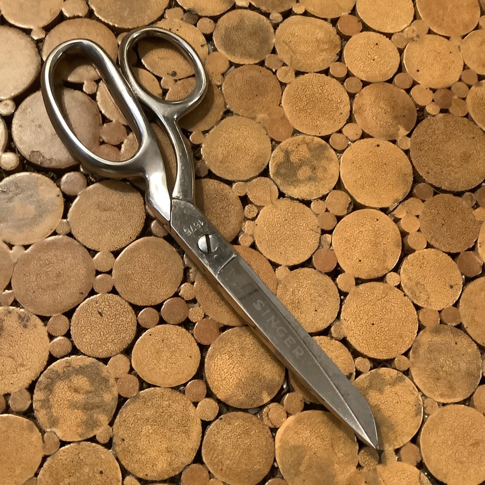 SINGER LEFTHANDED 1575 Sewing Dressmakers Scissors Need Sharpening