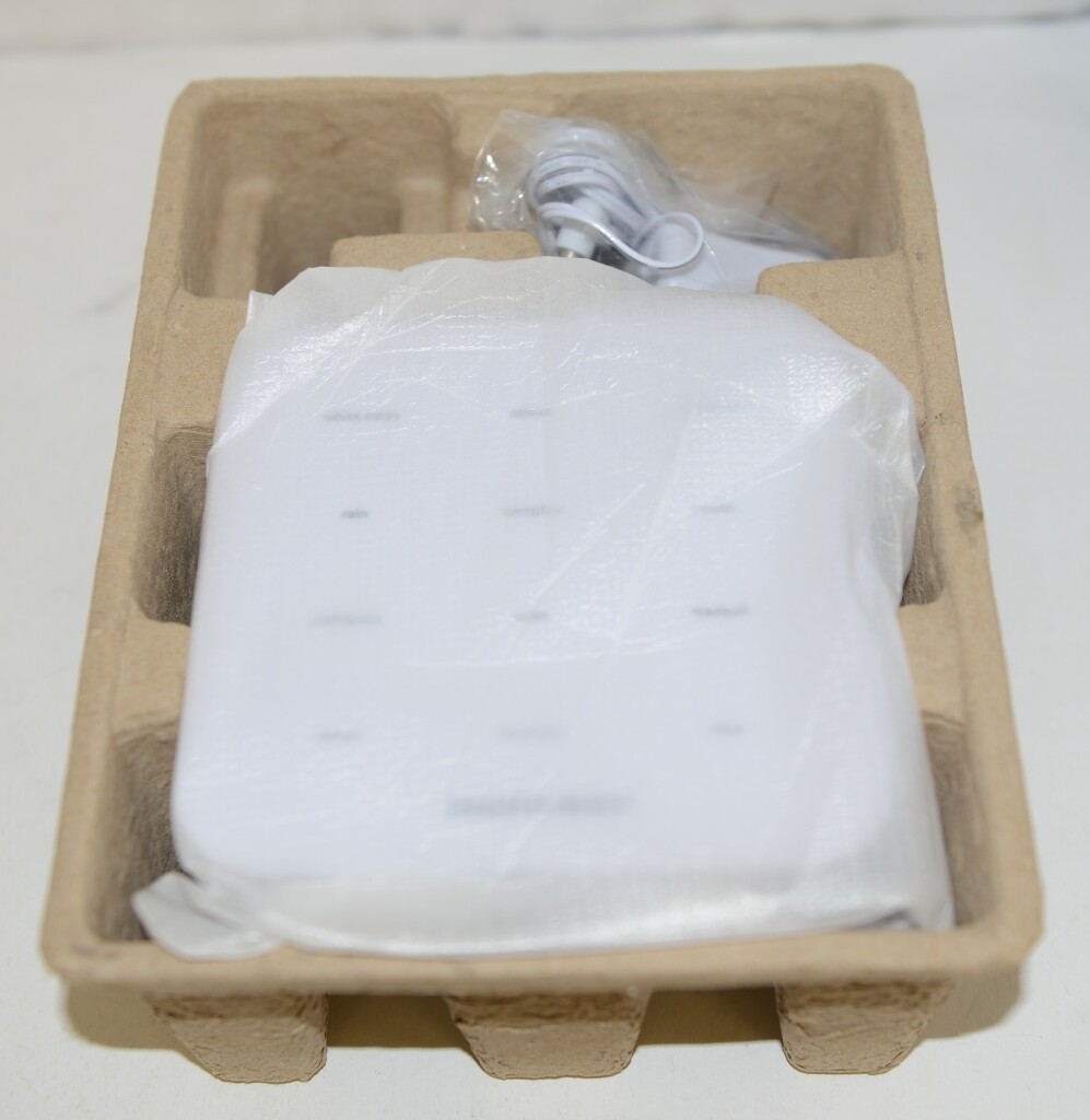 Sharper Image 1520023 Digital Tranquility Sound Soother 12 Relaxing Recordings