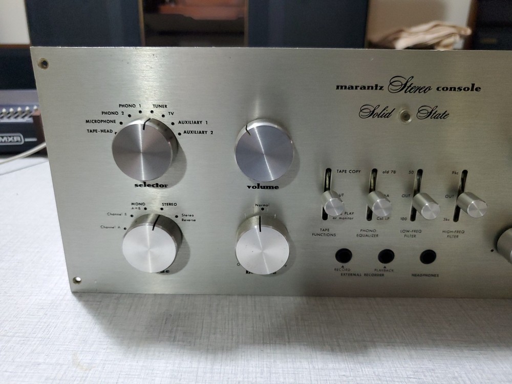 MARANTZ MODEL 7 T PREAMP.