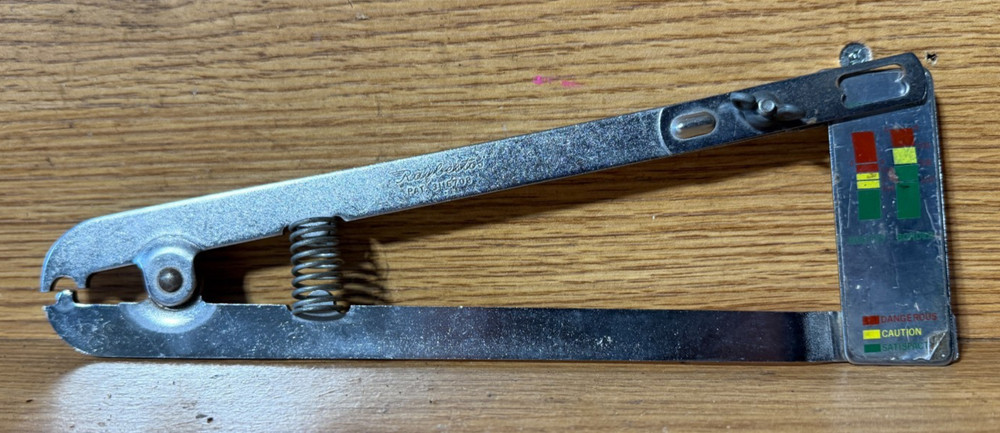 Raybestos 3115709 Brake Pad Measuring Tool