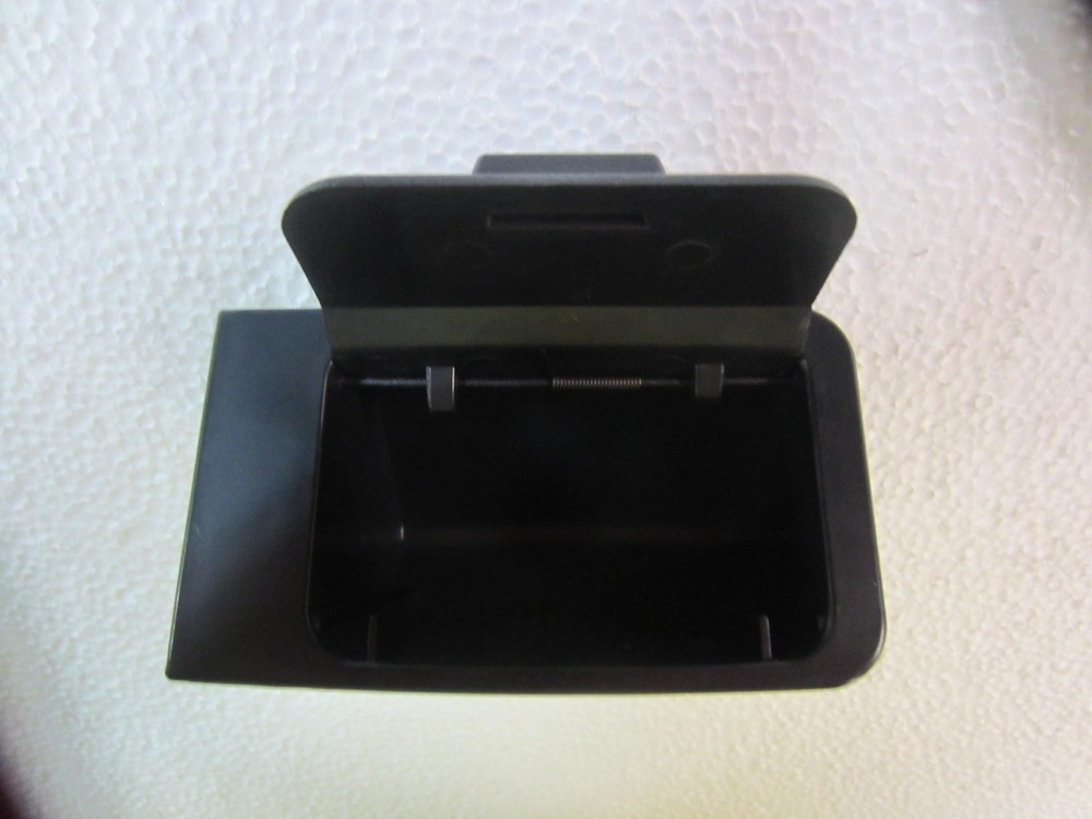 97/04 corvette center console shift plate ash tray assembly NEW!! C5