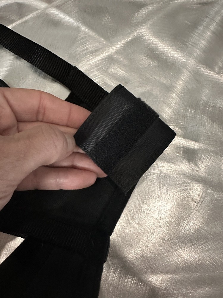 PETSAFE ** Comfortable Nylon Padded DOG MUZZLE ** MEDIUM Black